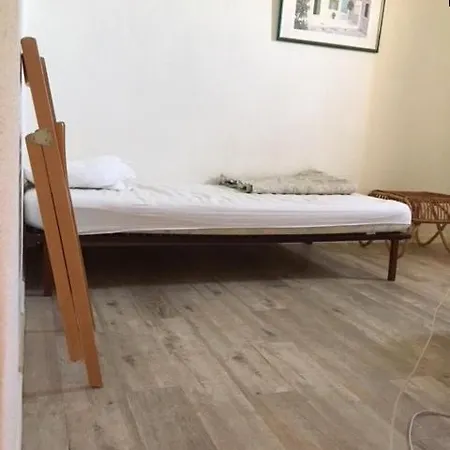 Daire 6 Pers, 2 Chambres, Terrasse Piscine Et Parking - Ref Gv6j Agde