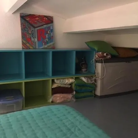 Daire 6 Pers, 2 Chambres, Terrasse Piscine Et Parking - Ref Gv6j *